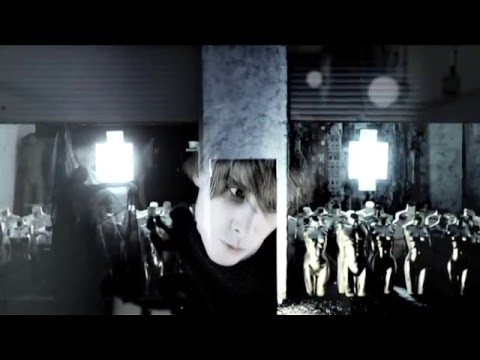 IAMX - Ghosts Of Utopia (Official Music Video)