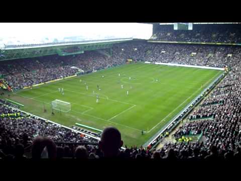 The best &quot;I just can&#039;t get enough&quot; ever, from Celtic Park, on Old Firm&#039;s day (3-0, 20/02/2011)