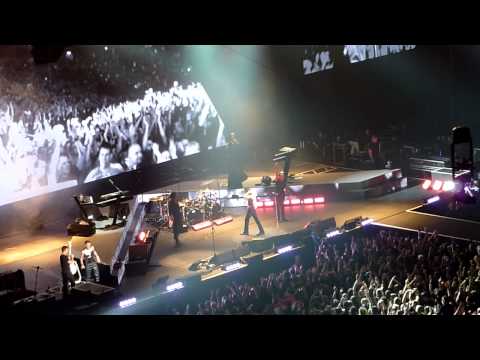 Depeche Mode live 2013 O2 World -second encore- Berlin 27.11.2013