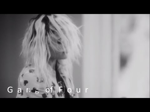 Gang Of Four feat Alison Mosshart - England&#039;s In My Bones (Official Video)
